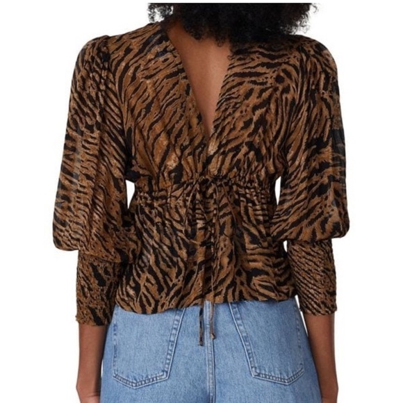 Gianni Tiger Print Bishop Sleeve Top Tie Back Animal Print Brown Orange NEW - Picture 2 of 16